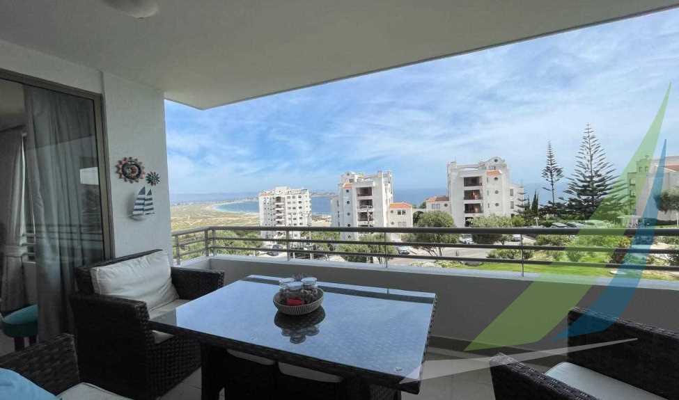 Línea 3, capacidad 8 personas, 3 dormitorios, 2 baños, Edificio 19